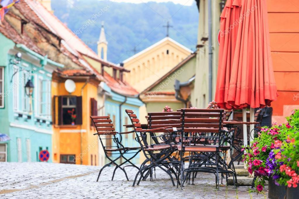 Select City Center Apartments Brașov Exterior foto