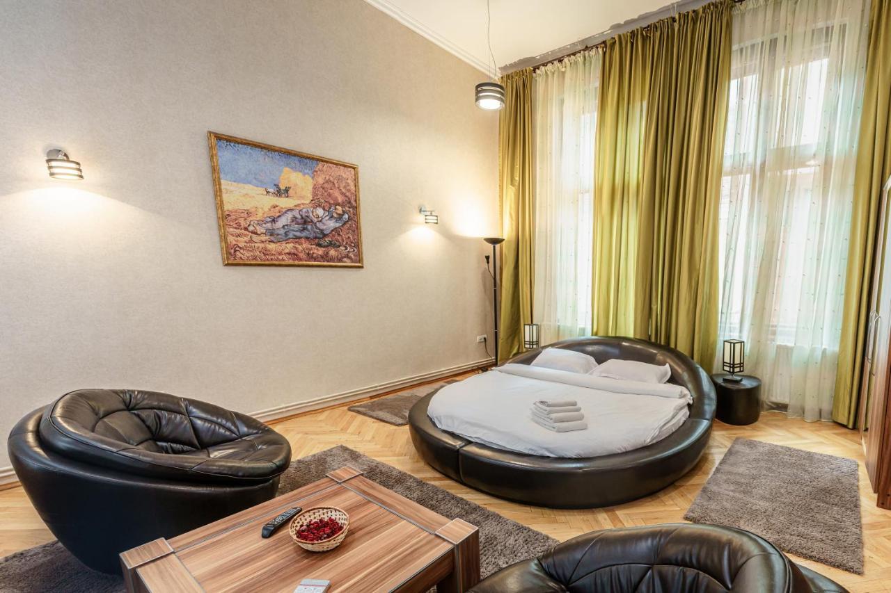 Select City Center Apartments Brașov Exterior foto